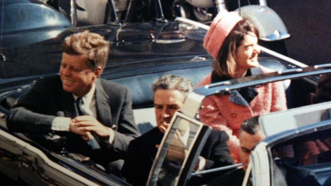 Una imagen de la famosa filmación de Zapruder que documental el asesinato de Kennedy.