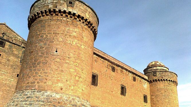 El Castillo de la Calahorra es ahora un lugar de fantasía medieval