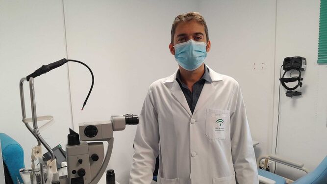 El oftalmólogo Santiago Ortiz, nuevo vocal de la Sociedad Europea de cirugía oculoplástica