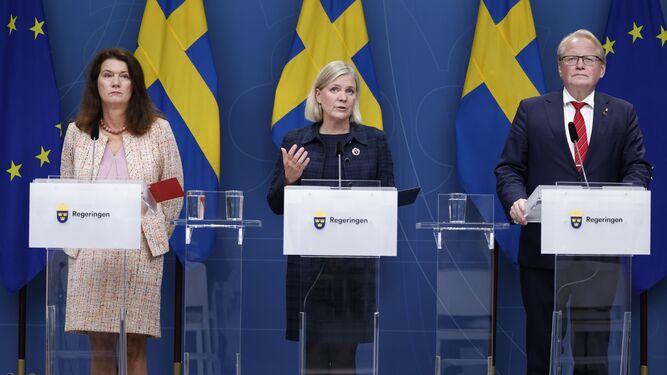 La primera ministra sueca, Magdalena Andersson, ofrece una rueda de prensa sobre las fugas en el gasoducto Nord Stream.