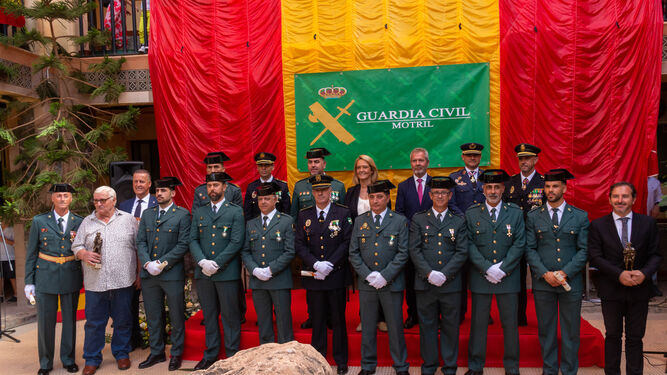 La Guardia Civil de Motril reconoce el trabajo de los agentes en el Día del Pilar