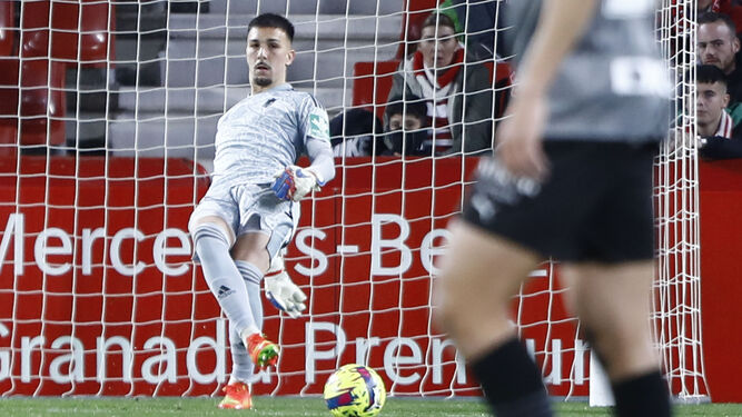 Adri López encajó un gol pero no tuvo excesivo trabajo.