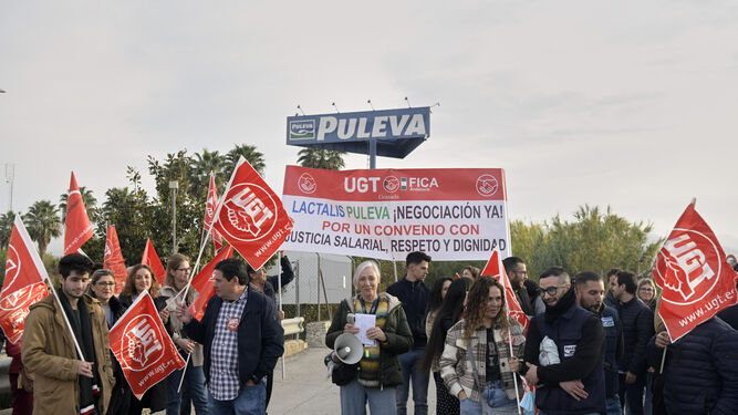 Trabajadores de Lactalis Puleva convocan cuatro jornadas de huelga
