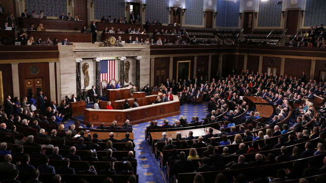 El presidente ucraniano, Volodimir Zelenski, pronuncia su discurso ante el Congreso de EEUU.