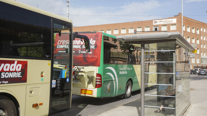 El transporte metropolitano de Granada aumenta un 8,28%  durante  2022