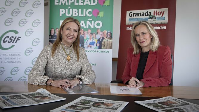 La presidenta de CSIF Granada, Victoria Eugenia Pineda, junto a Lola Quero, directora del diario Granada Hoy.