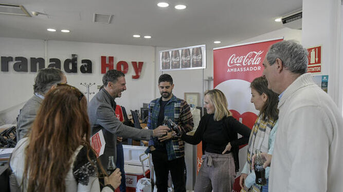 Un brindis con Coca-Cola por el Patrón de los periodistas