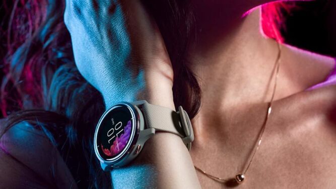 Consigue este reloj inteligente Garmin Venu ¡casi a la mitad de su precio en Amazon!