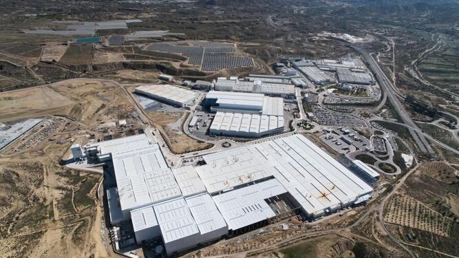 Imagen aérea del Parque Industrial de Cosentino