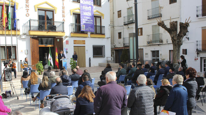 Imagen del homenaje realizado en Güejar Sierra a Domingo Puente, fallecido en Granada
