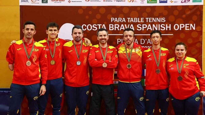José Manuel Ruiz, a la izquierda, junto con el resto de integrantes de la Selección española.