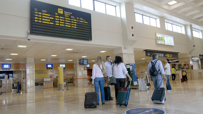 Imagen de archivo del interior del aeropuerto de Granada