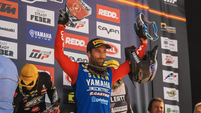 Yamaha Eduardo Castro mantiene el liderato de MX1 en Valverde del Camino
