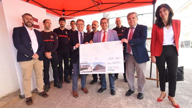 La Diputación de Granada destina casi 800.000 euros para ampliar el Parque de Bomberos de Baza
