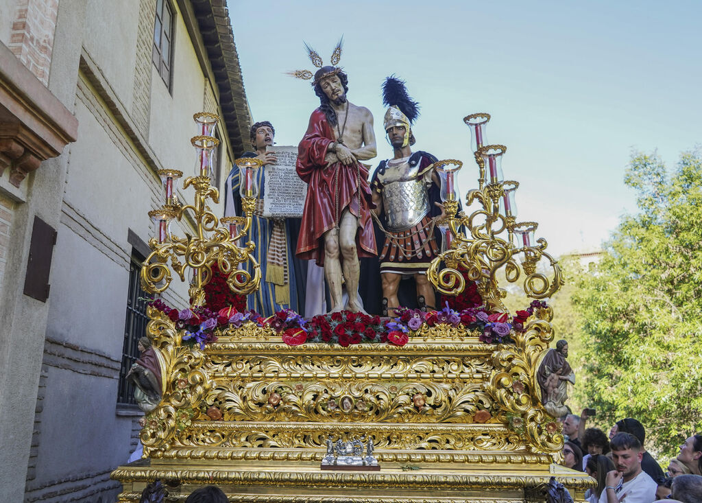 Cr&oacute;nica gr&aacute;fica del Domingo de Ramos en Granada