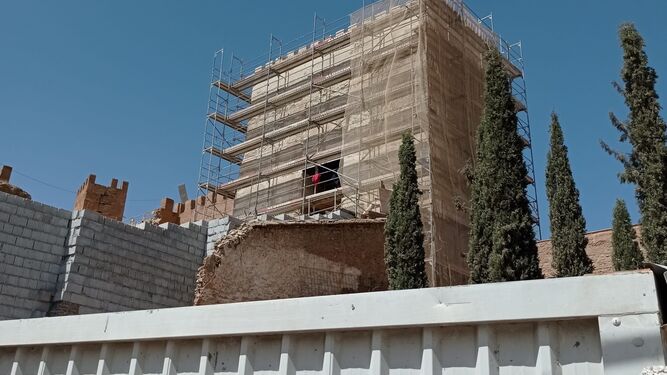 Imagen de los trabajos de restauración en la Alcazaba de Guadix