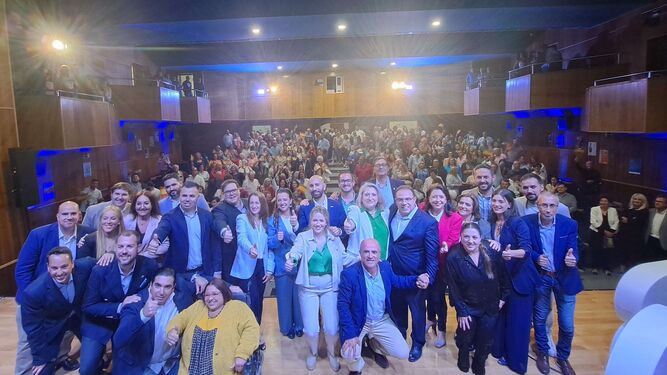 El PP presenta su candidatura en Almuñécar y La Herradura con la integración de Ciudadanos y +Almuñécar