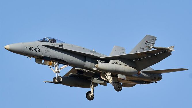 Un caza se estrella en la base aérea de Zaragoza