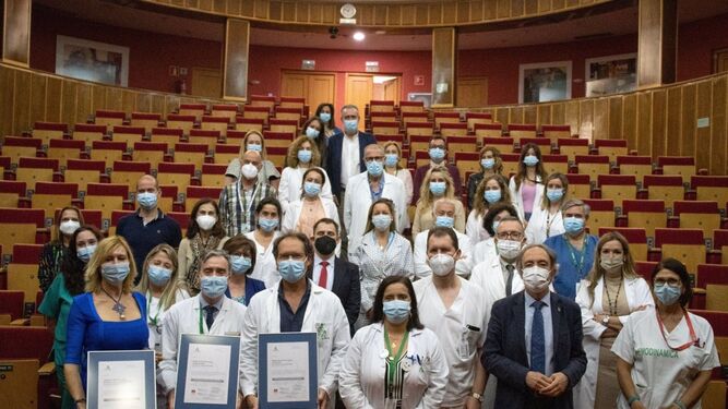 El Hospital Virgen de las Nieves de Granada certifica la calidad de tres de sus especialidades médicas
