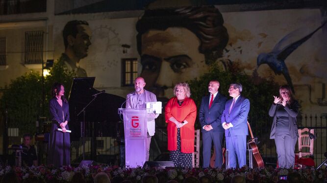 El Pozo de Plata a Enrique Lanz pone el broche al 125 aniversario del nacimiento de Lorca