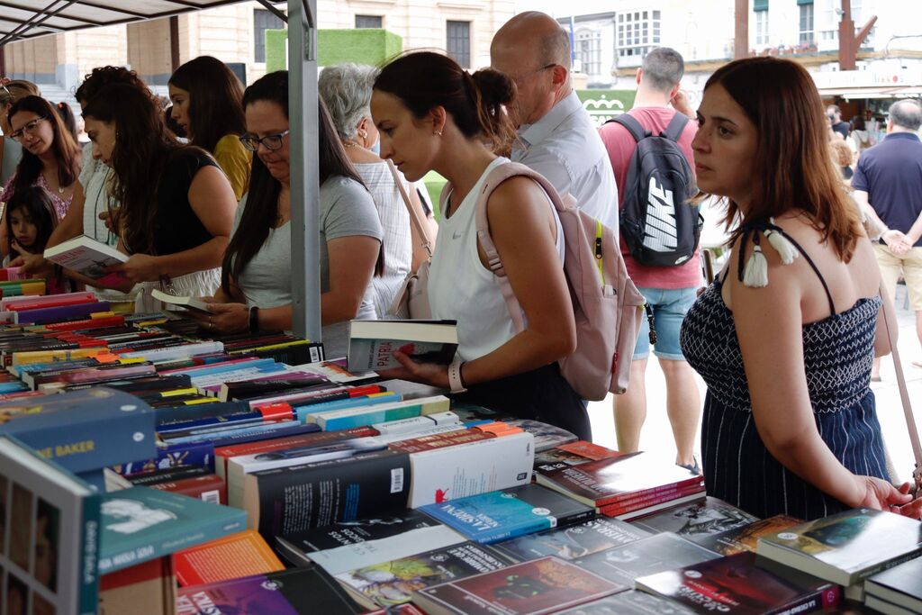 As&iacute; ha sido el comienzo de la Feria del Libro en San Fernando