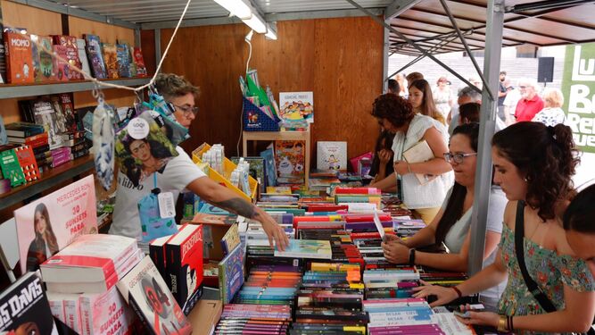 Una imagen de la última Feria del Libro de San Fernando.