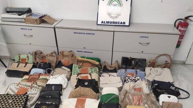 La Policía de Almuñécar realizó el fin de semana siete denuncias administrativas por tenencia de estupefacientes