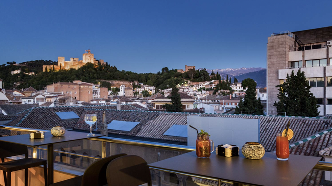 Conoce los rooftops con las mejores vistas de Granada para visitar este verano