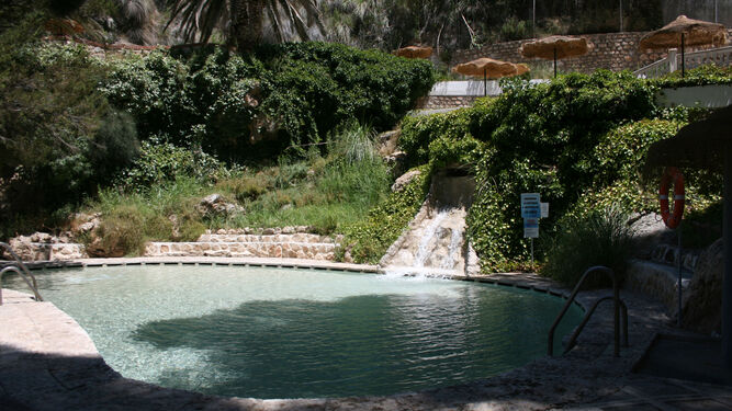 Conoce las piscinas naturales de Granada para bañarse