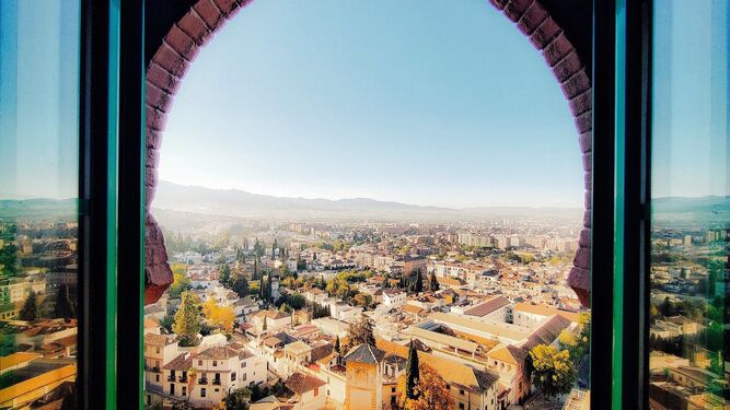 Descubre el hotel con uno de los miradores más impresionantes de Granada