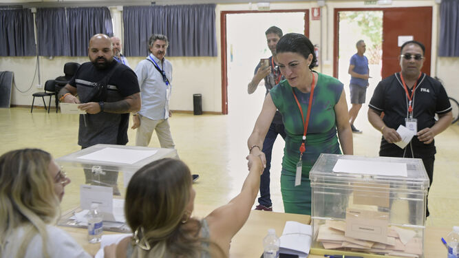 Macarena Olona solo consigue 432 votos, quedando en la décima posición en Granada