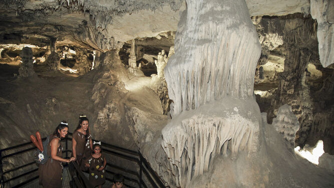 Píñar presume de pasado cavernícola para captar a los turistas de Granada