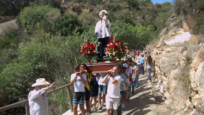 Devoción y tradición se dan la mano por San Cayetano en Jolúcar