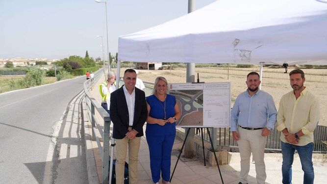 La Diputación de Granada invierte más de 380.000 euros para construir una glorieta para mejorar la seguridad vial de Las Gabias