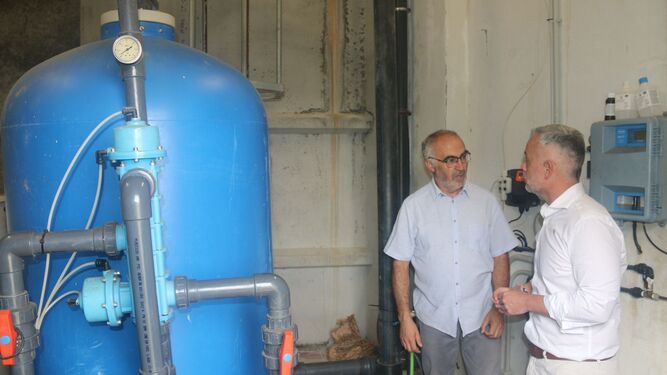 Diputación de Granada invierte algo más de 25.000 euros en la depuradora de agua potable de Lugros