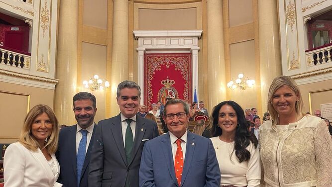 Los seis senadores por Granada.