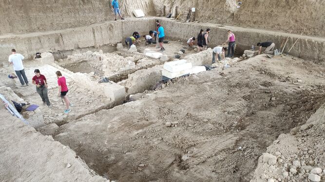 Imagen de la zona de excavación C de la Villa Romana de Salar, en la que se ha descubierto una nueva vivienda monumental