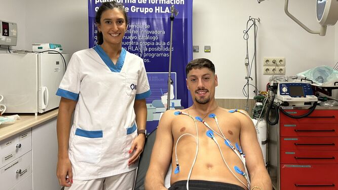Yiftach Ziv pasó este viernes el reconomiento médico con su nuevo equipo.