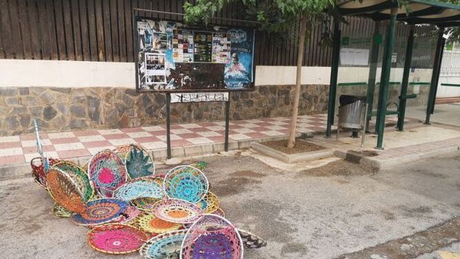 Los adornos en el suelo, en una imagen de redes sociales del Ayuntamiento de Padul.