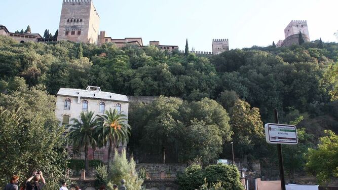 Recorre Granada a través de sus calles más bellas