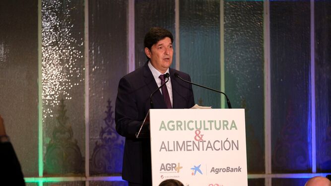 Antonio Martínez (AgroBank): “Presencia en los municipios y especialización, nuestras guías”