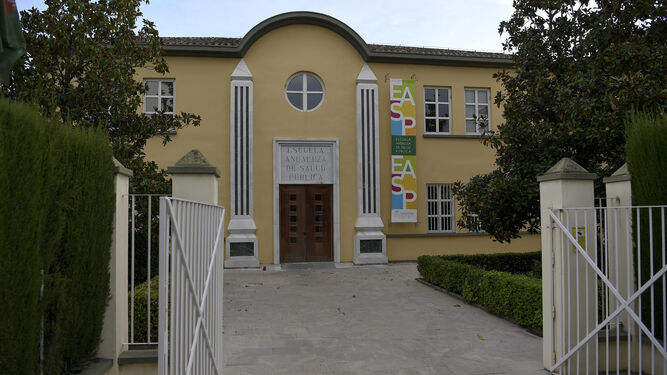 Escuela Andaluza de Salud Pública, con sede en Granada.