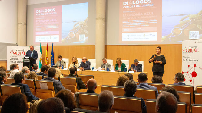 Empresarios y expertos debaten en Motril sobre la Economía Azul en la costa de Granada