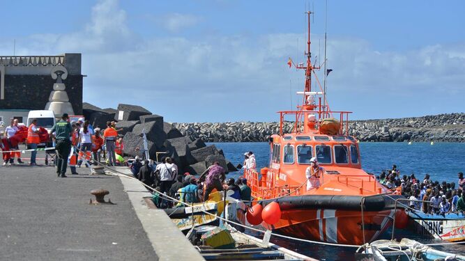 Unos 160 migrantes procedentes de Canarias se alojarán en la provincia