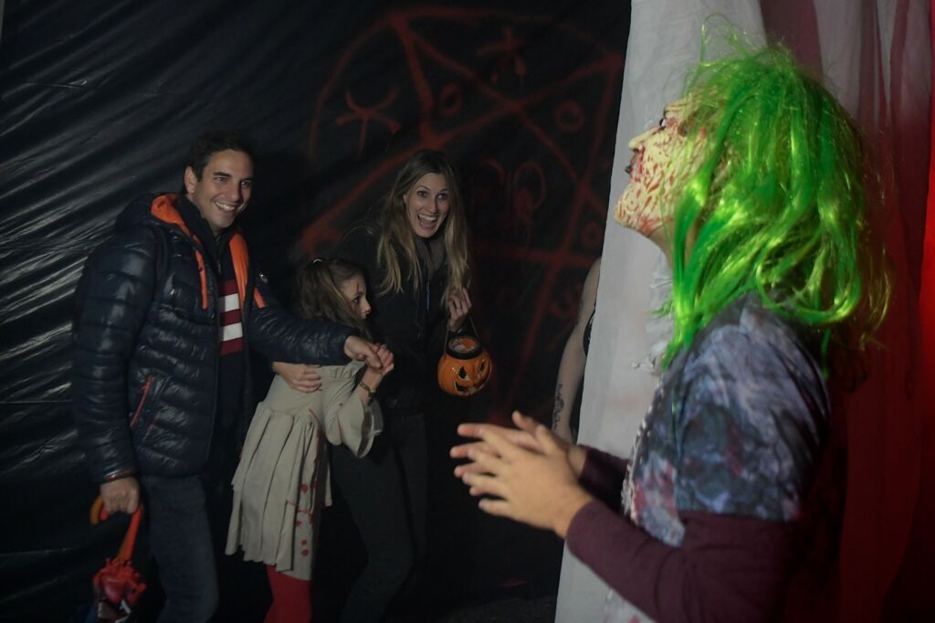 Granada disfruta de la noche de Halloween, en im&aacute;genes