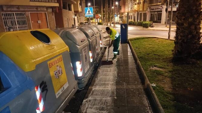 El Ayuntamiento de Motril aclara que la subida de la basura se debe a “un impuesto instaurado por el Gobierno  de España”
