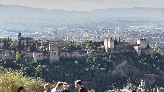 Jornada de puertas abiertas y visitas guiadas en la Alhambra por el Día Internacional del Patrimonio Mundial