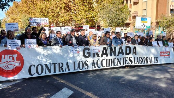 Momento de la condena por el fallecimiento del trabajador agrícola en Alhendín
