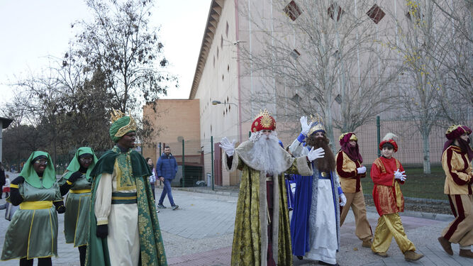Los Reyes Magos, el año pasado saliendo del Palacio de Deportes hacia sus carrozas.