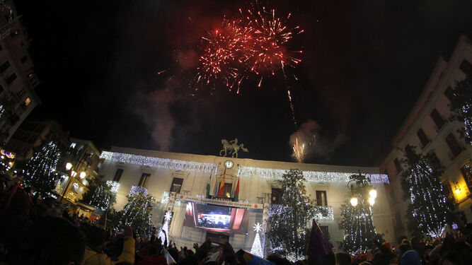 Fiesta de Fin de Año en la Plaza del Carmen.